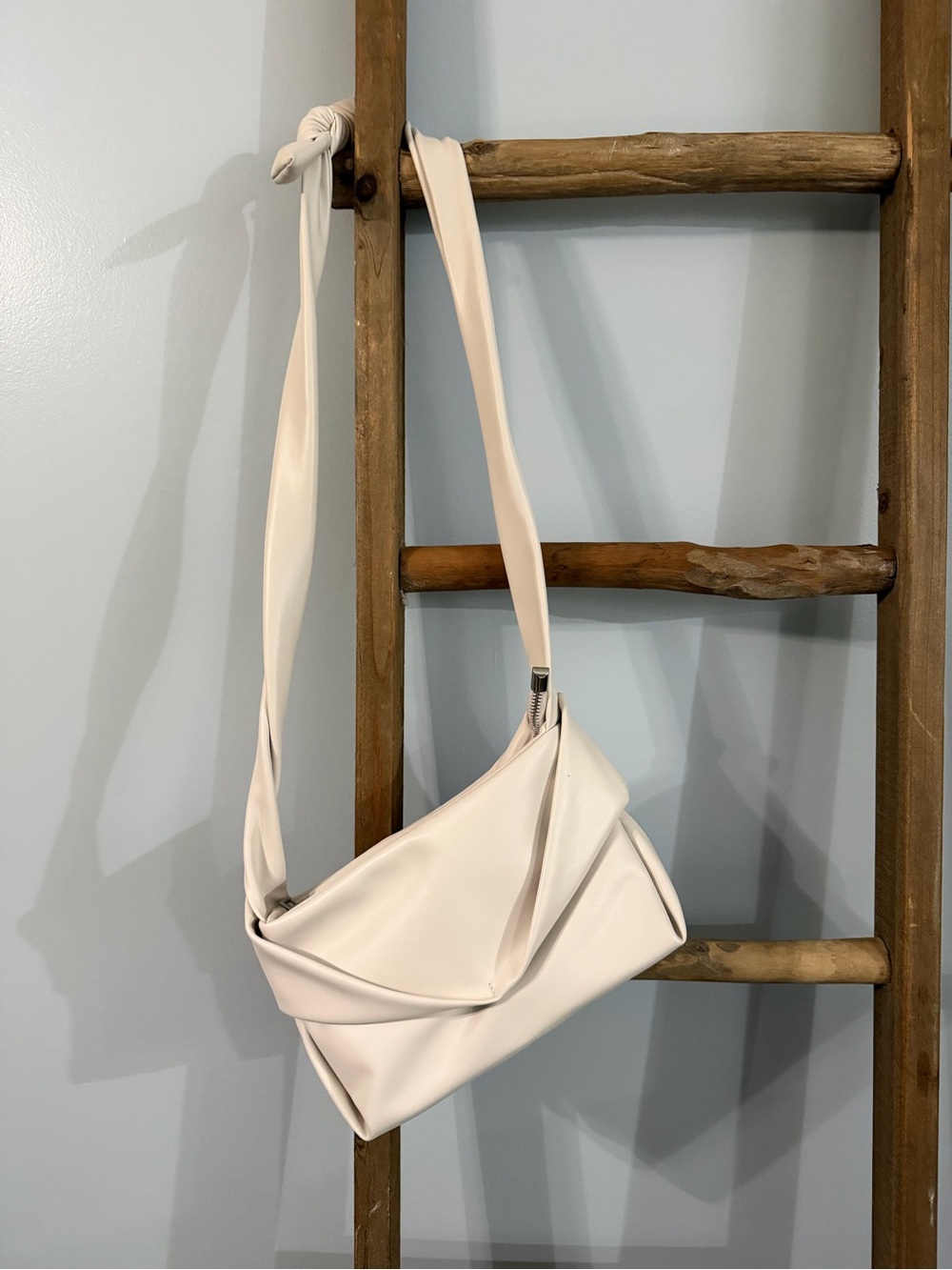 Minimalist Cream Shoulder Bag - Soft Folded Design by Street Level